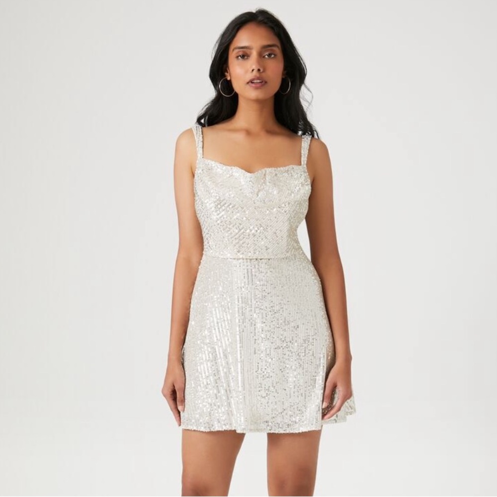 NWT All Over Sequence Cowl Neck Cut Mini Dress, Juniors Small